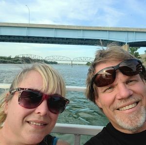 Meet your Posher, Denise